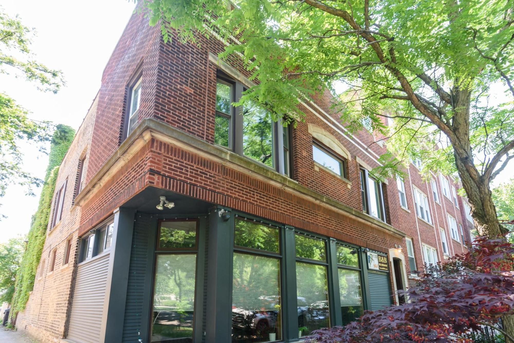 House 5863- Chicago'S Premier Bed And Breakfast Εξωτερικό φωτογραφία