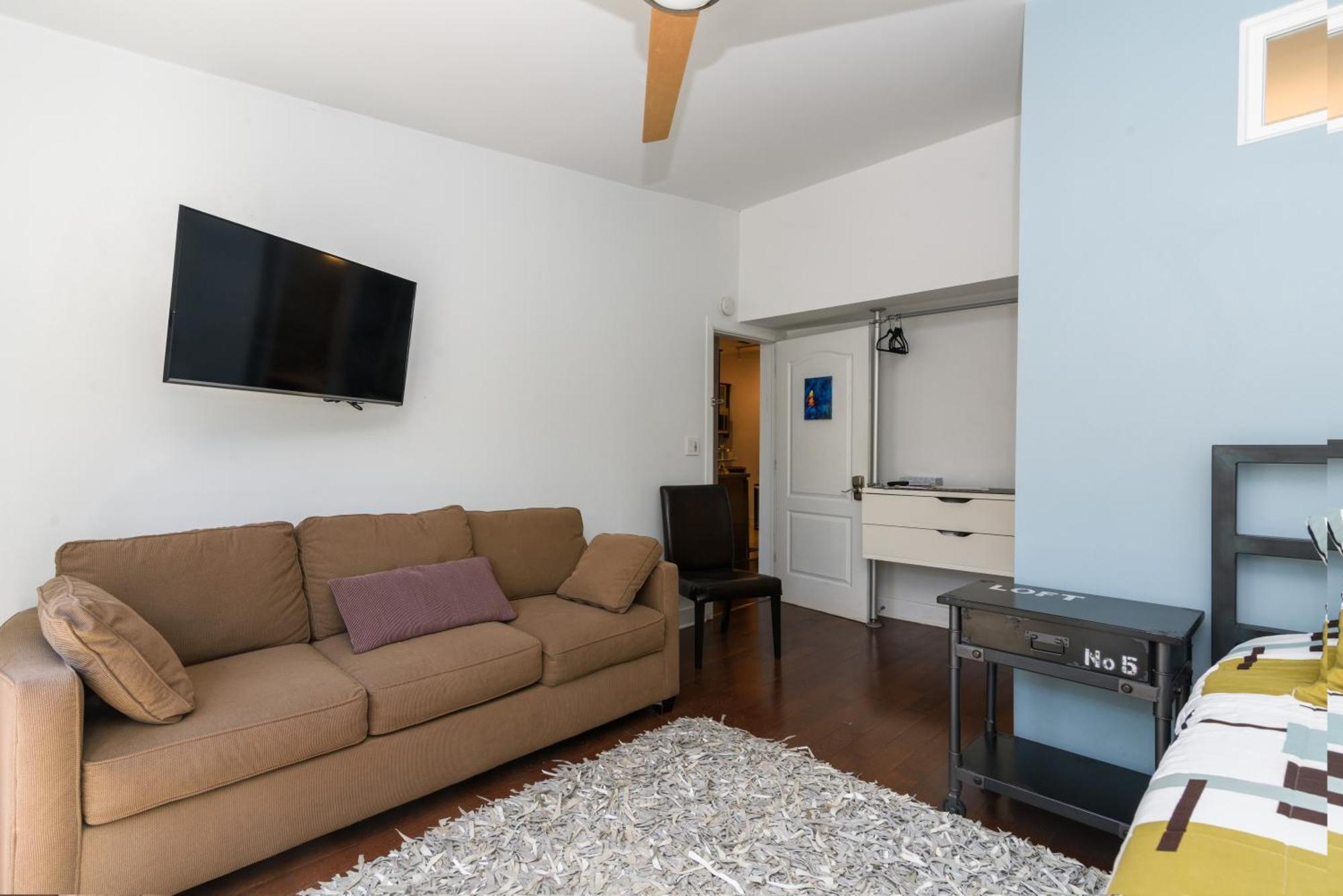 House 5863- Chicago'S Premier Bed And Breakfast Δωμάτιο φωτογραφία
